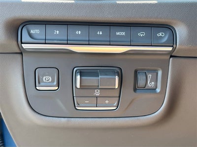 2025 Cadillac Escalade ESV Premium Luxury