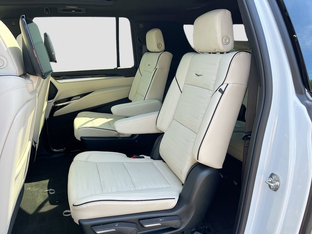 2026 Cadillac Escalade ESV Sport
