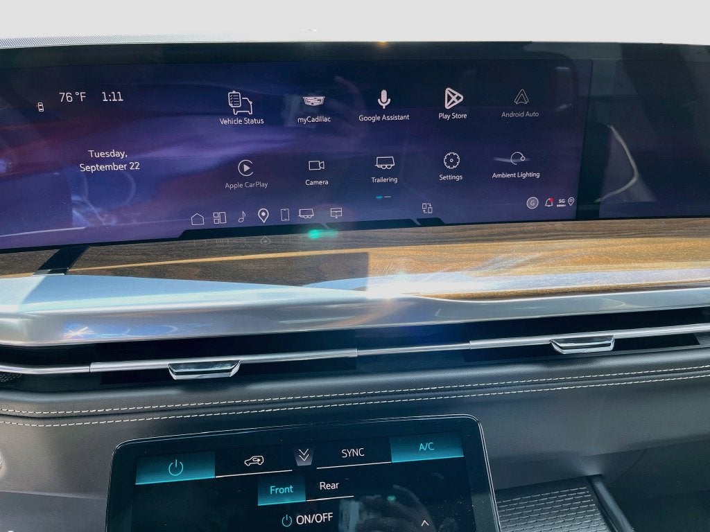 2026 Cadillac Escalade ESV Platinum Sport