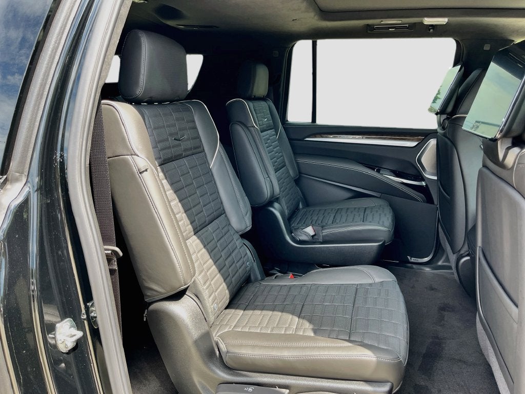 2026 Cadillac Escalade ESV Platinum Sport