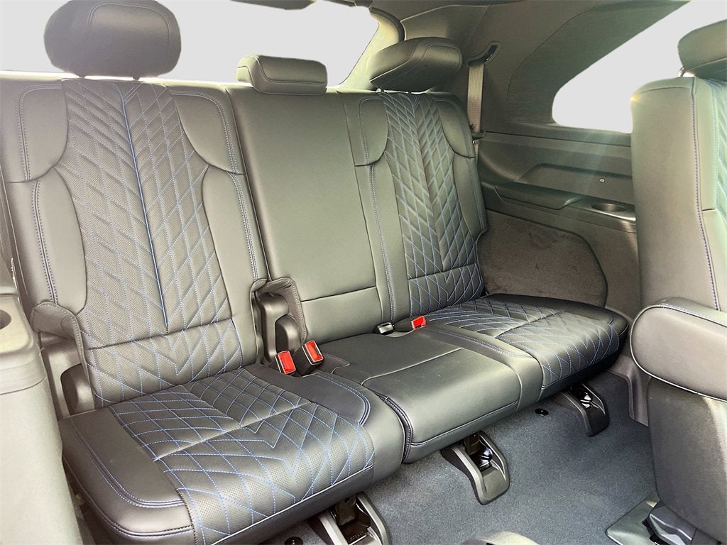 2025 Cadillac ESCALADE IQ Luxury 1