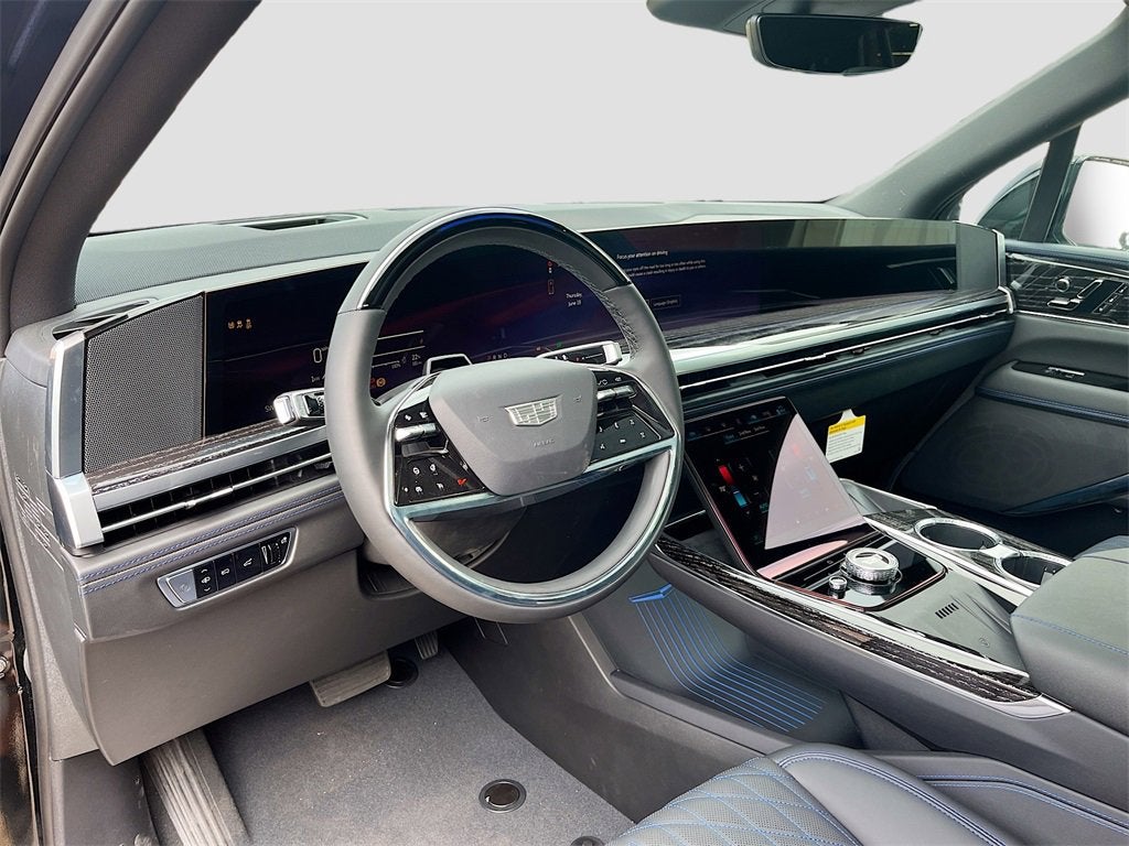 2025 Cadillac ESCALADE IQ Luxury 1