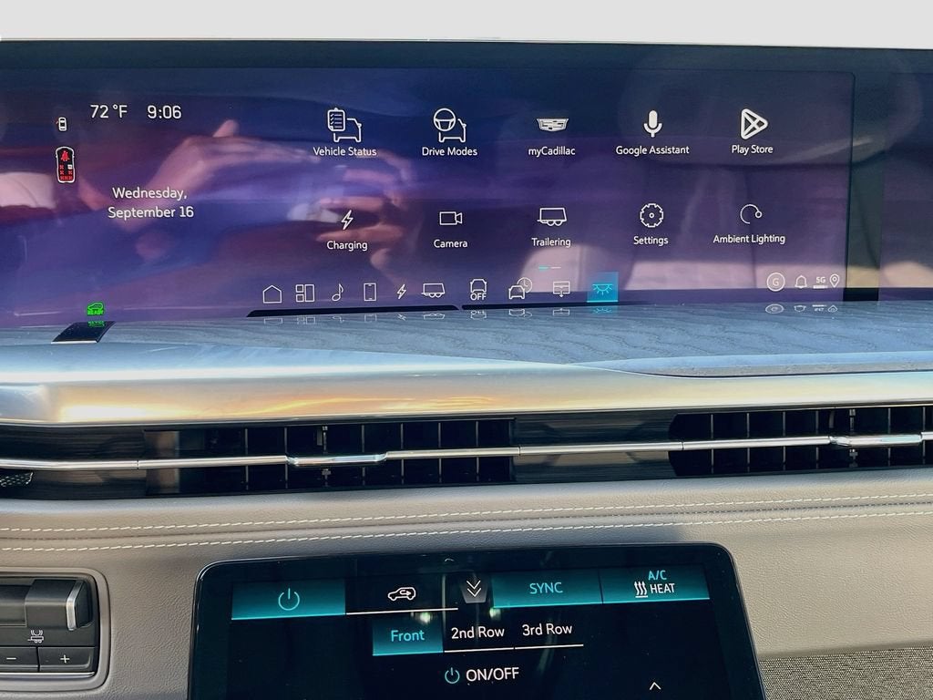 2026 Cadillac ESCALADE IQ Luxury