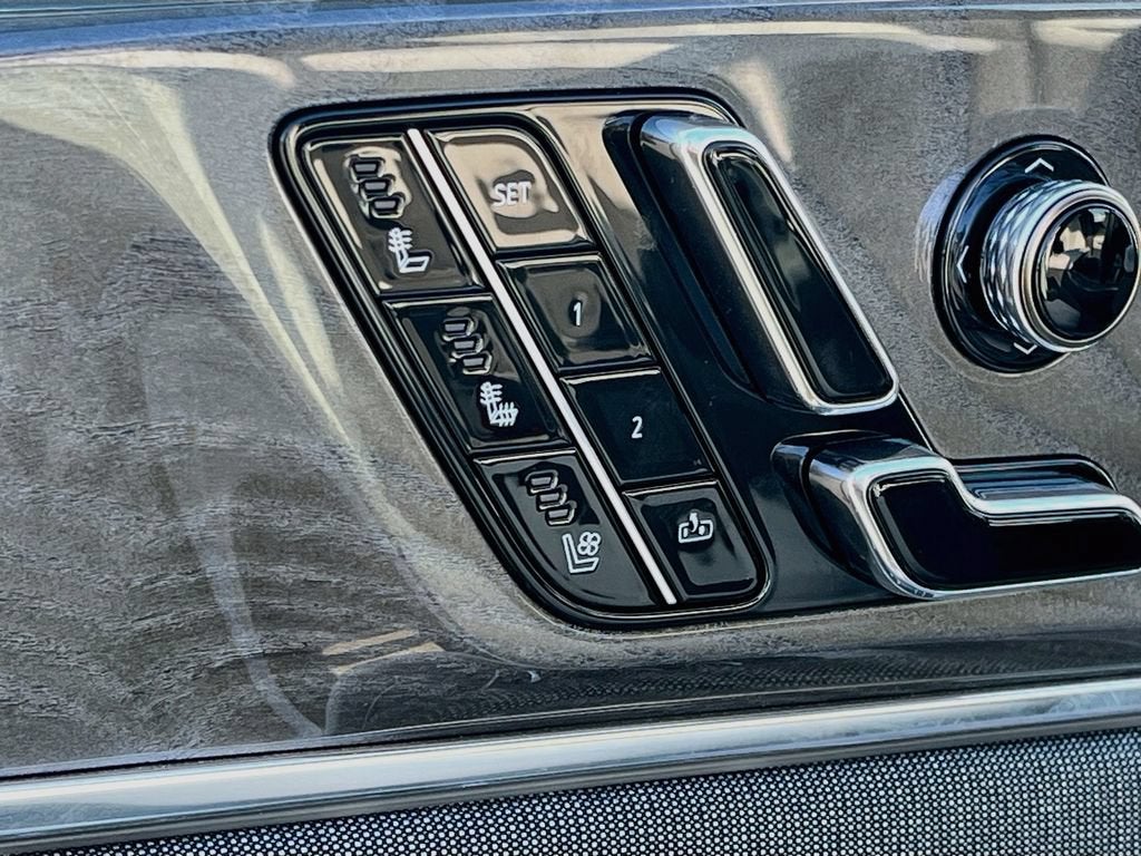 2026 Cadillac ESCALADE IQ Luxury