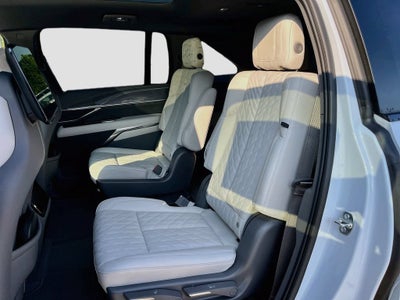2026 Cadillac ESCALADE IQ Luxury