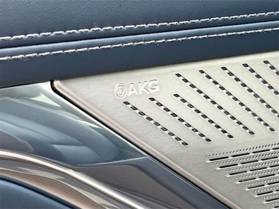 2025 Cadillac ESCALADE IQ Luxury 2