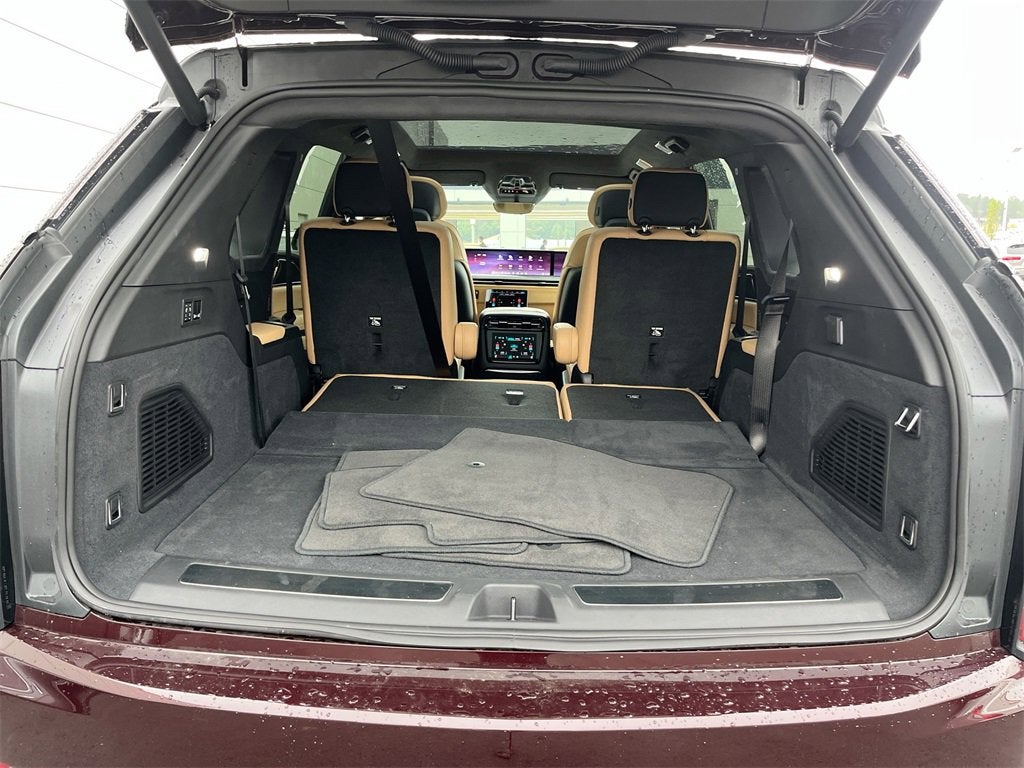 2025 Cadillac ESCALADE IQ Sport 2