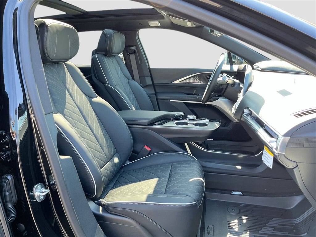 2026 Cadillac LYRIQ V-Series Premium