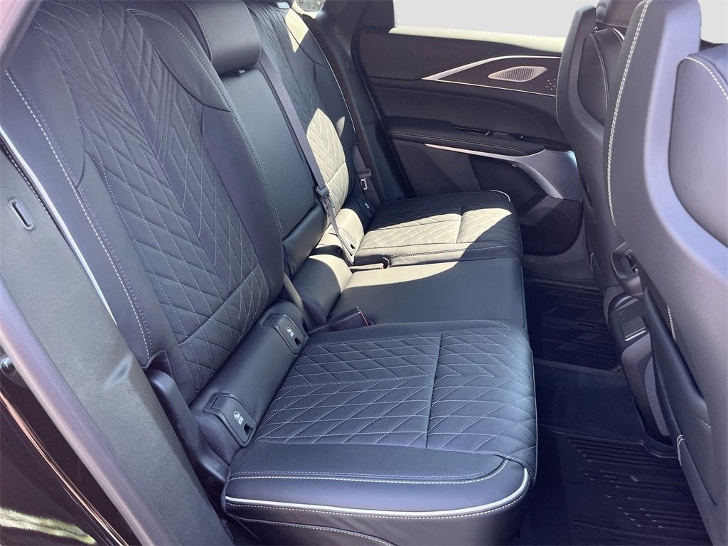 2026 Cadillac LYRIQ V-Series Premium