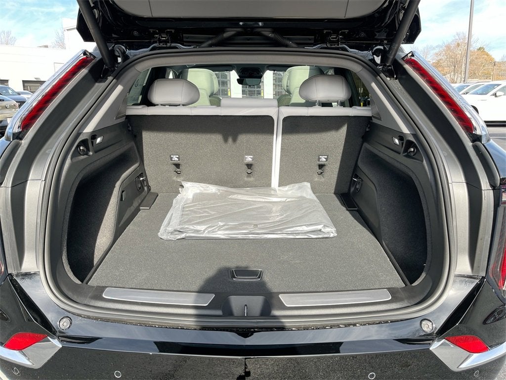 2026 Cadillac OPTIQ Luxury