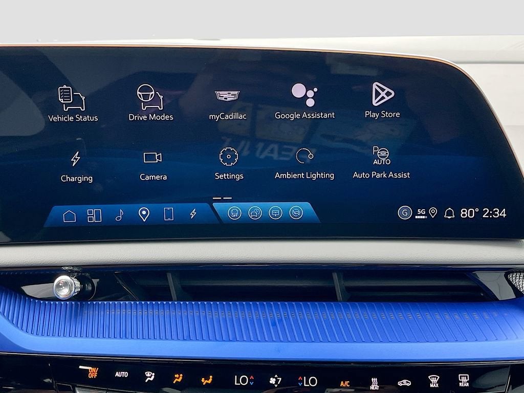 2026 Cadillac OPTIQ Luxury