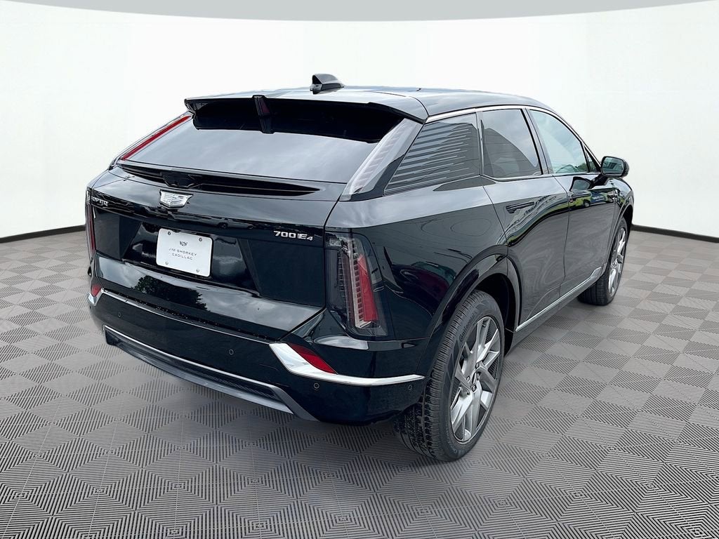 2026 Cadillac OPTIQ Luxury