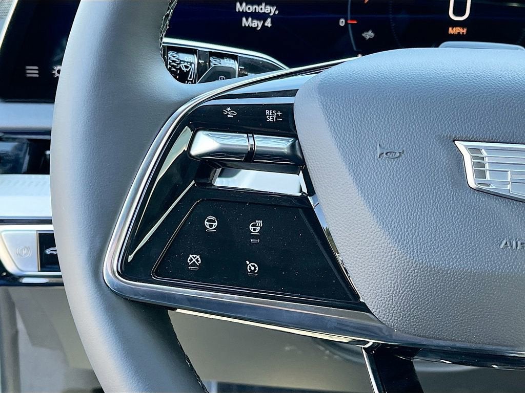 2026 Cadillac OPTIQ Luxury