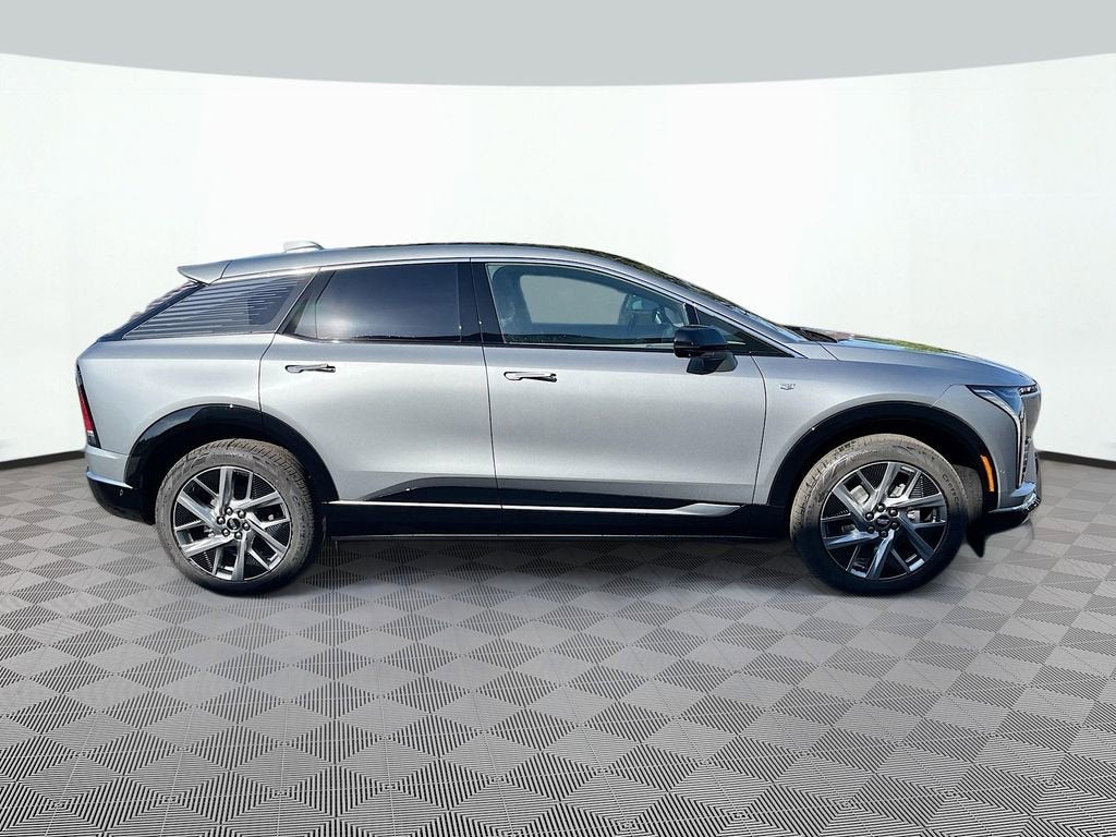2026 Cadillac OPTIQ Luxury