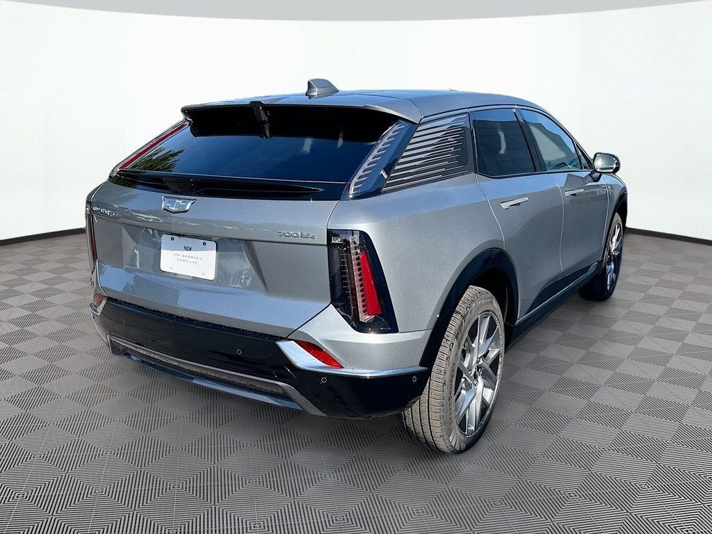 2026 Cadillac OPTIQ Luxury