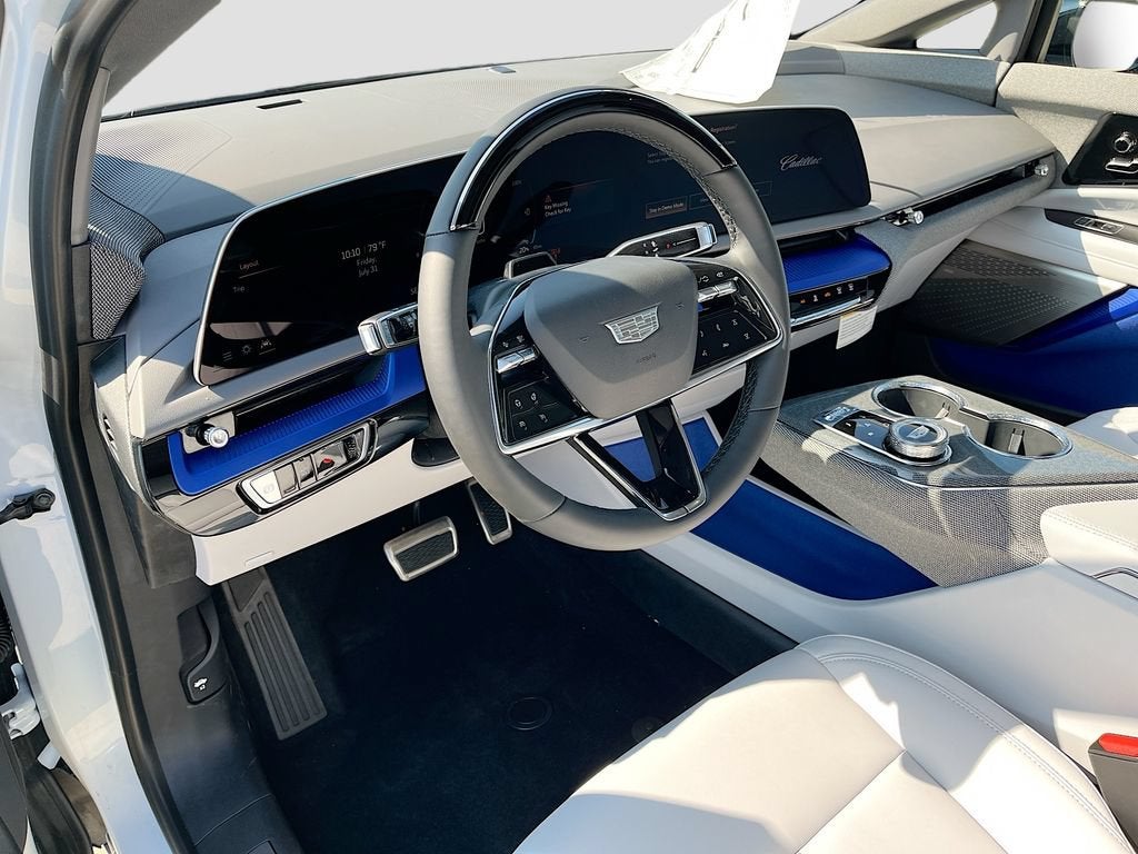 2027 Cadillac OPTIQ Luxury
