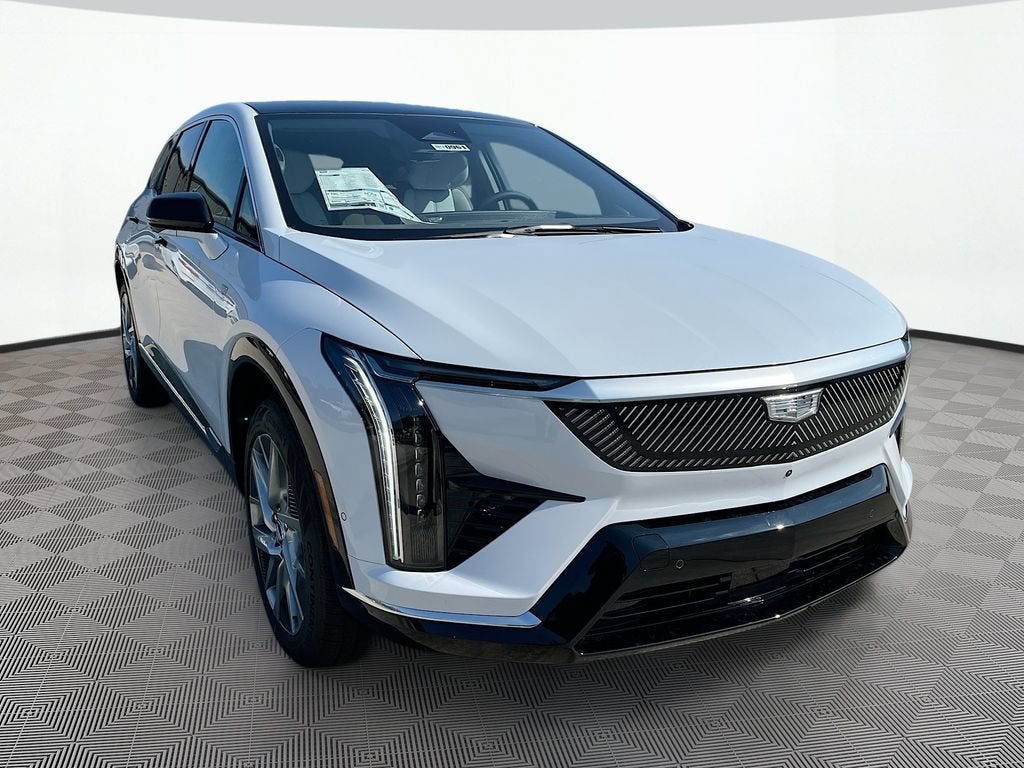2027 Cadillac OPTIQ Luxury