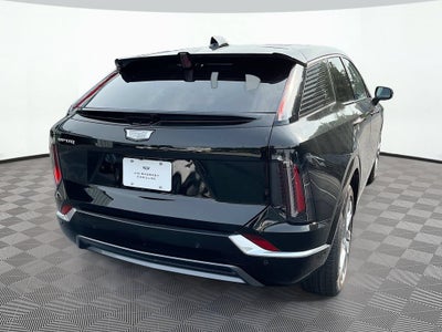 2027 Cadillac OPTIQ Luxury