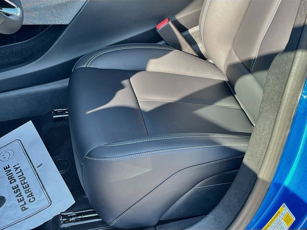 2027 Cadillac OPTIQ Luxury
