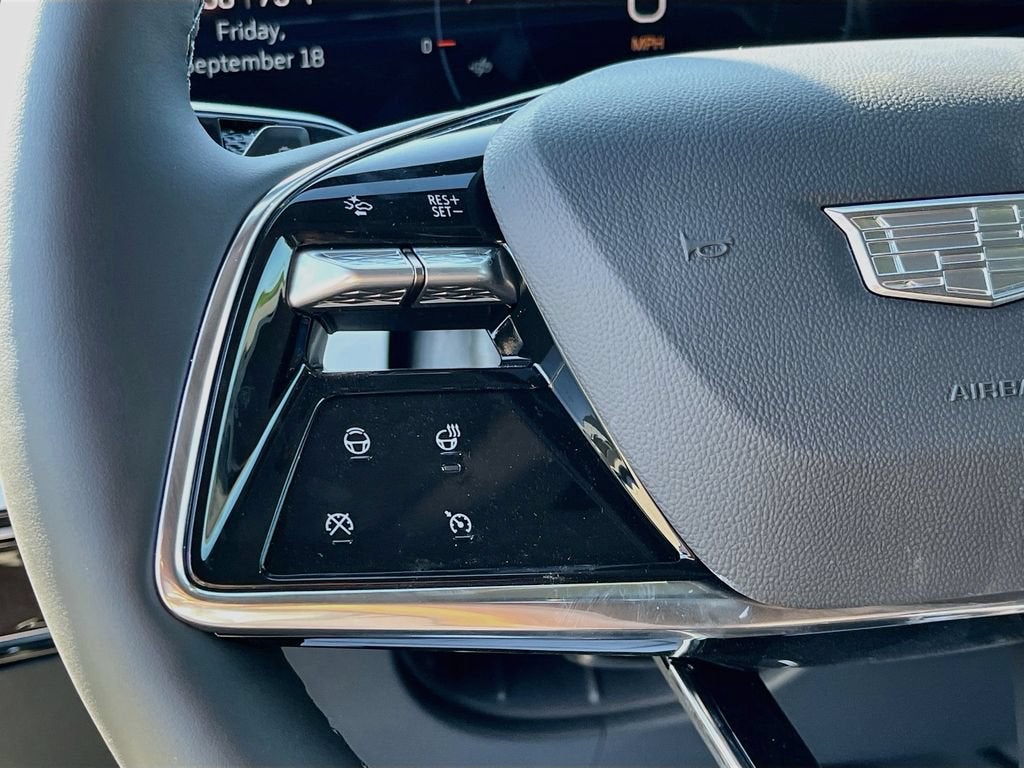 2027 Cadillac OPTIQ Luxury