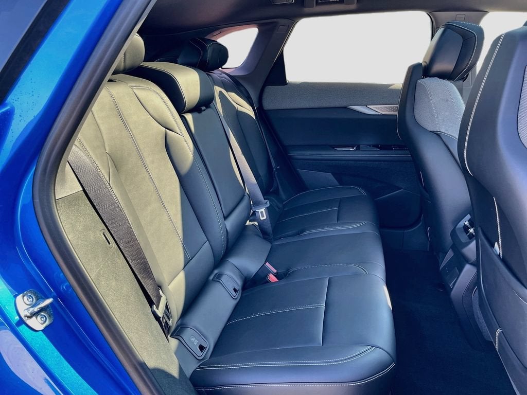 2027 Cadillac OPTIQ Luxury