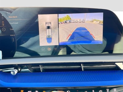 2025 Cadillac OPTIQ Luxury 1