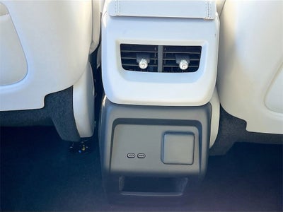 2025 Cadillac OPTIQ Luxury 1