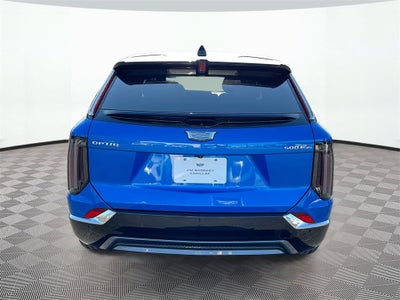 2025 Cadillac OPTIQ Luxury 1