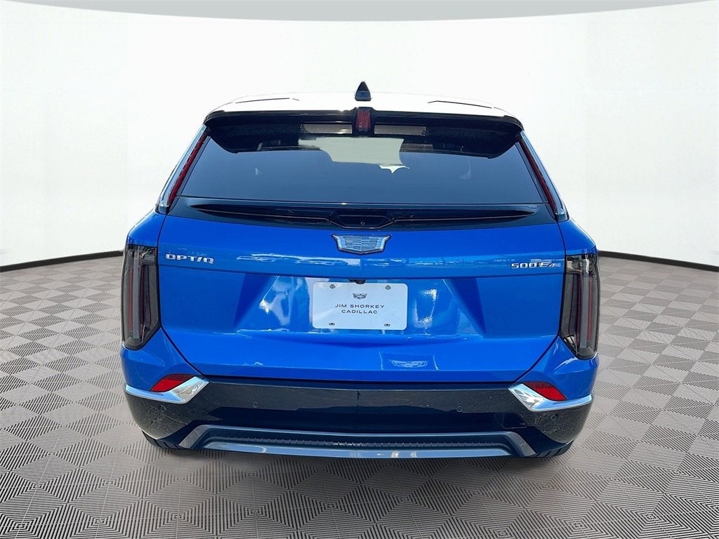 2025 Cadillac OPTIQ Luxury 1
