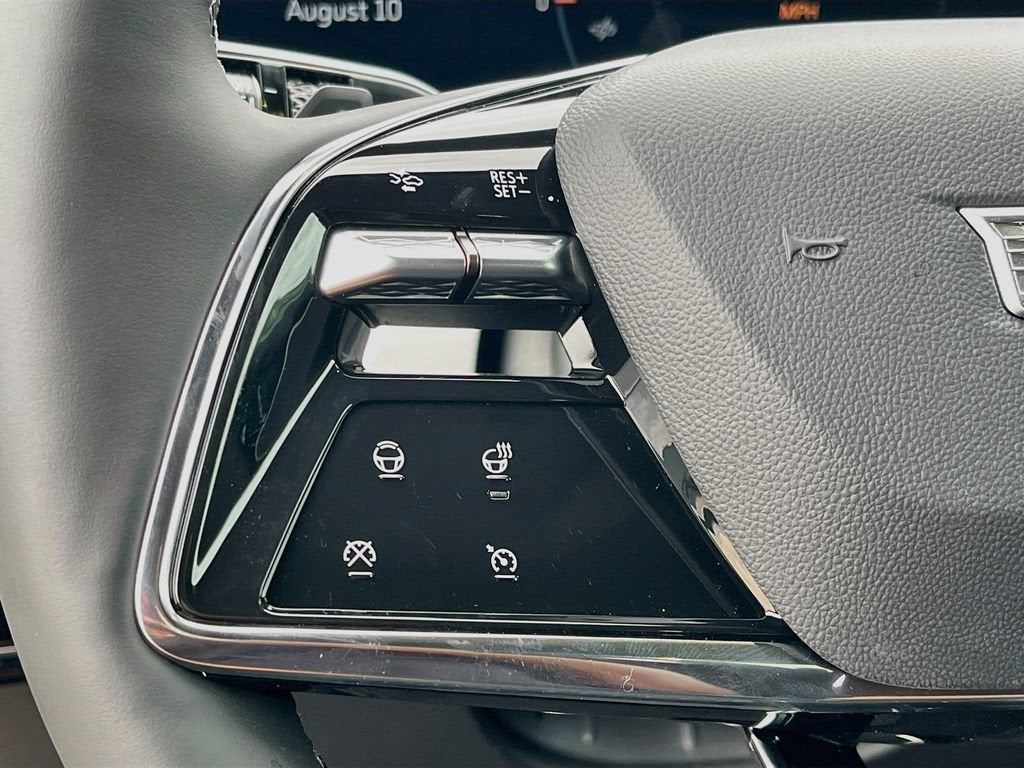 2027 Cadillac OPTIQ Premium Luxury