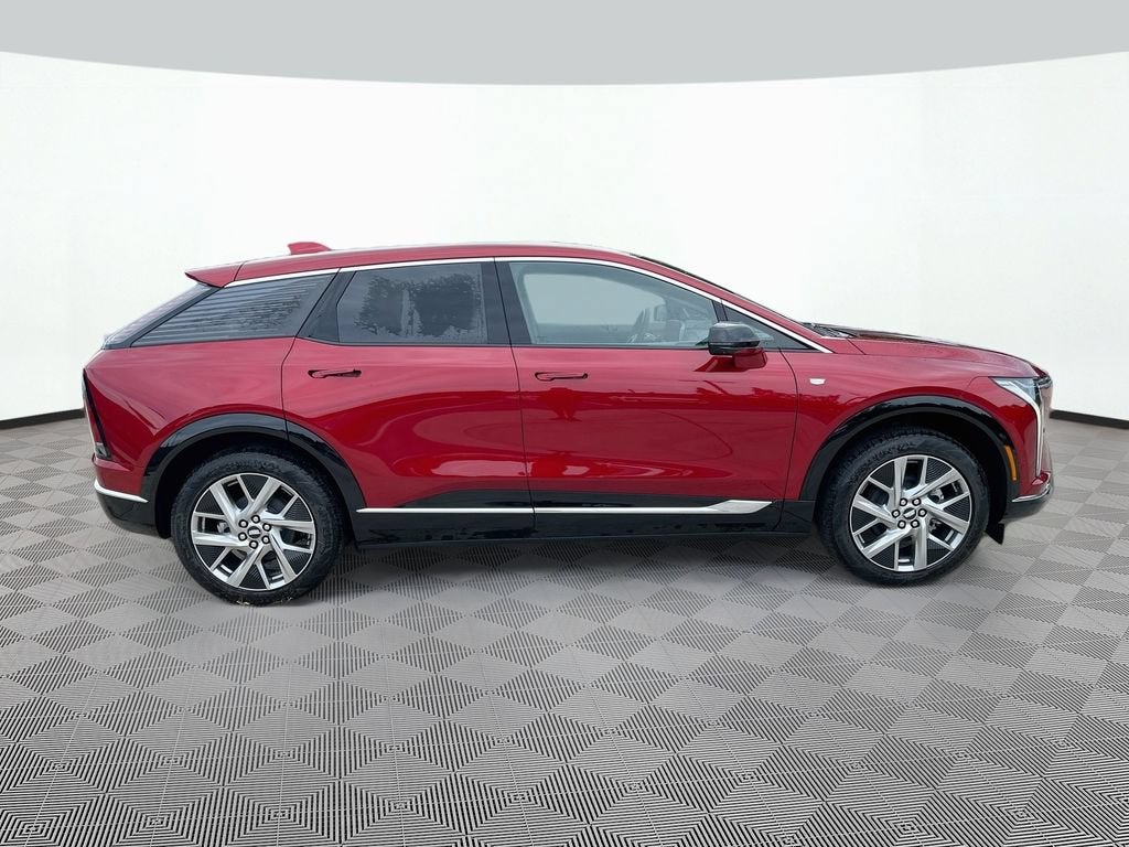2027 Cadillac OPTIQ Premium Luxury