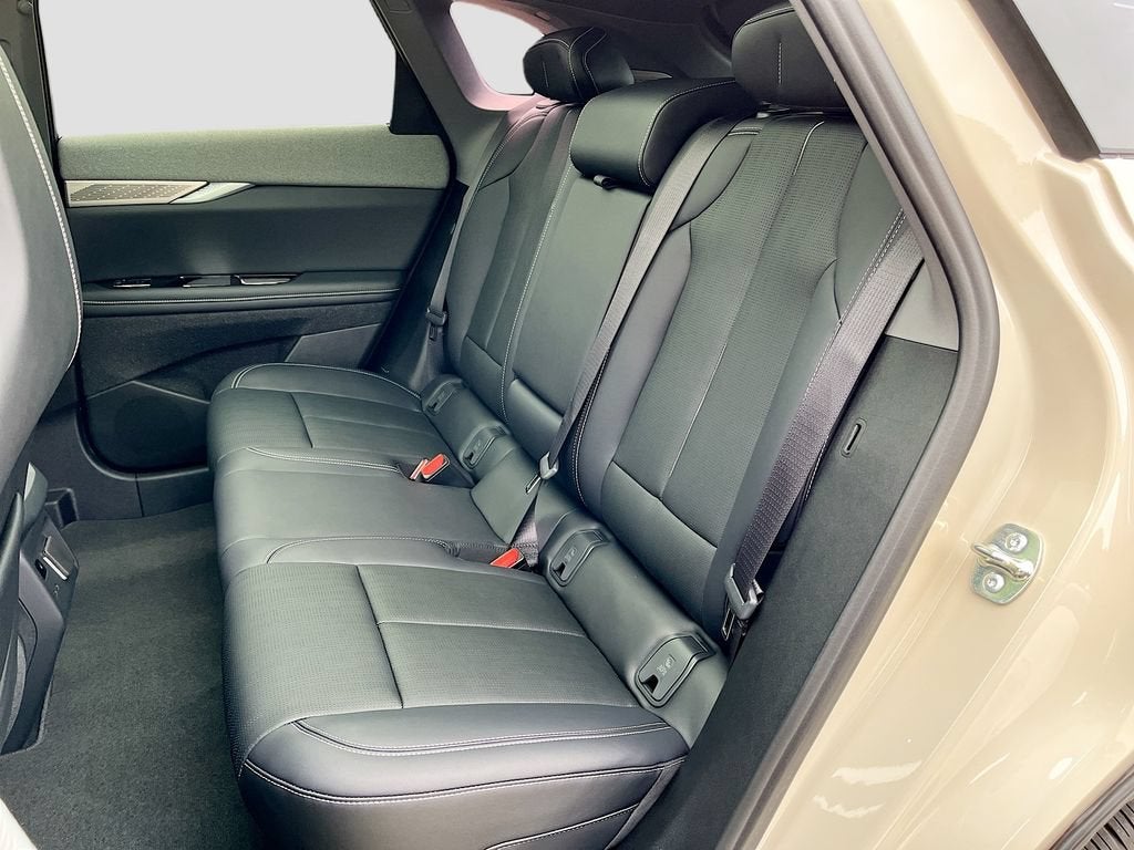 2027 Cadillac OPTIQ Premium Luxury