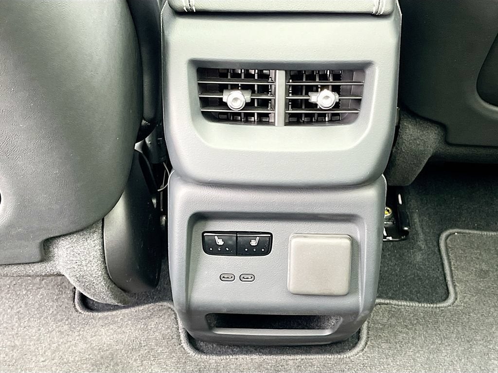 2027 Cadillac OPTIQ Premium Luxury