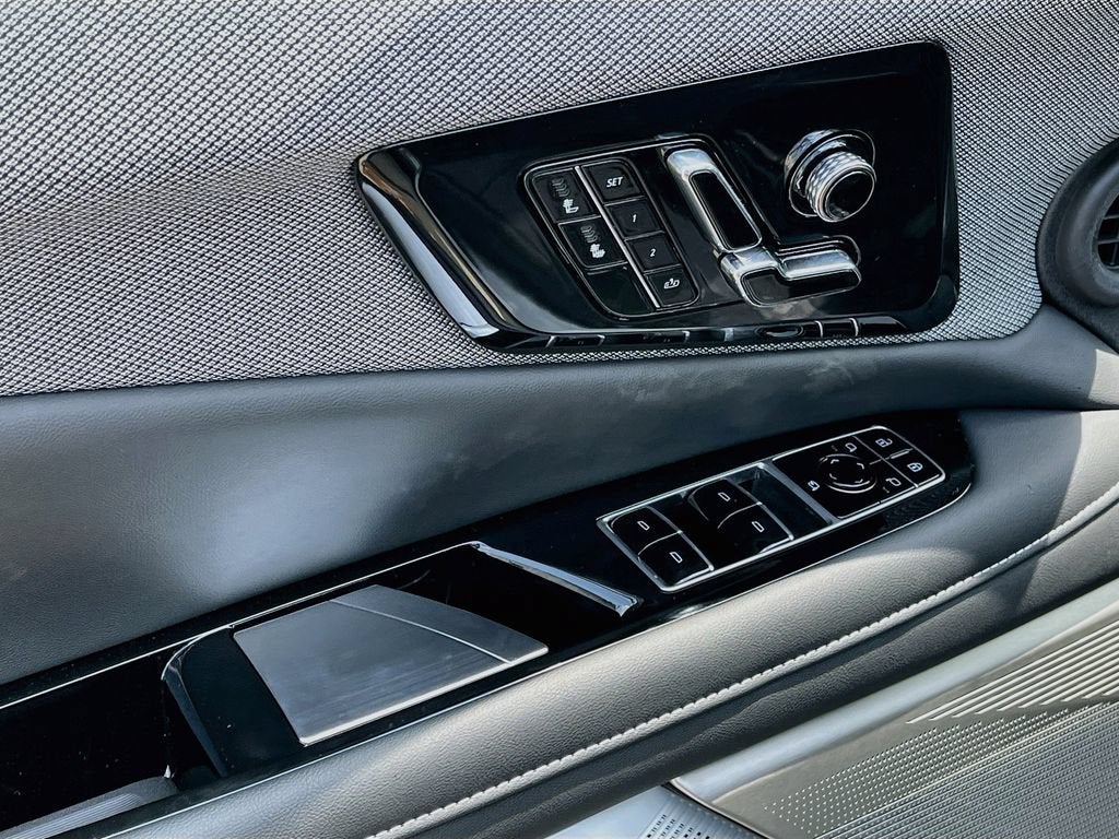 2027 Cadillac OPTIQ Sport