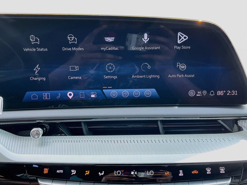 2027 Cadillac OPTIQ Sport