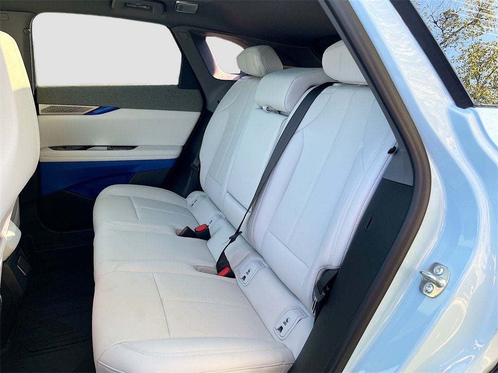 2025 Cadillac OPTIQ Sport 1