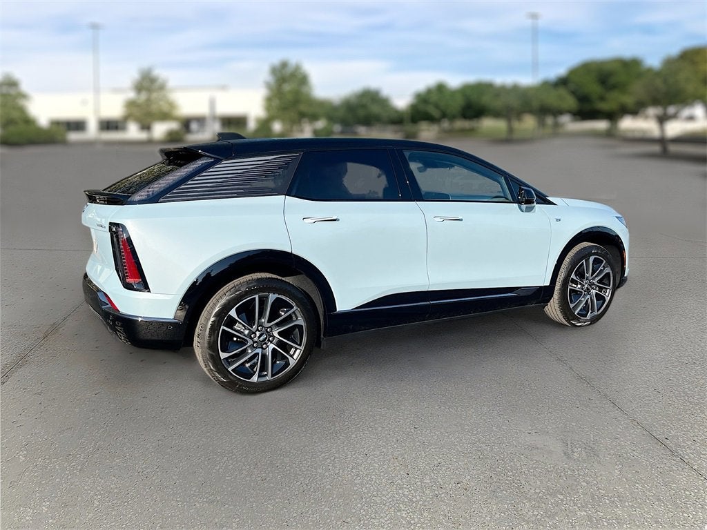 2025 Cadillac OPTIQ Sport 1