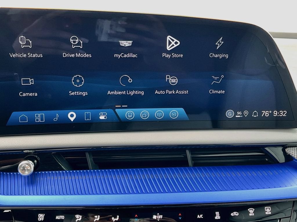 2027 Cadillac OPTIQ Premium Sport