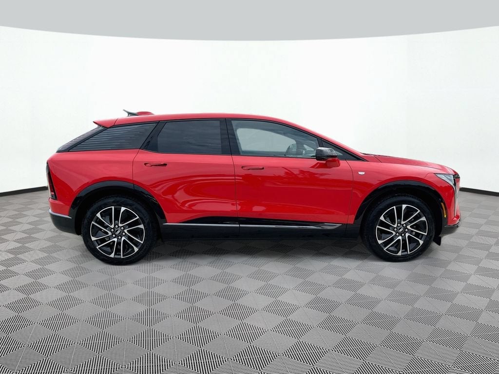 2027 Cadillac OPTIQ Premium Sport