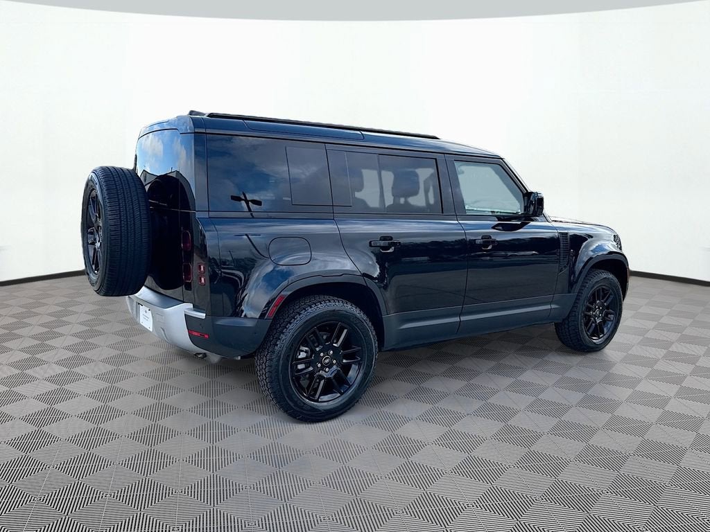 2025 Land Rover Defender S