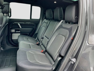 2024 Land Rover Defender Outbound