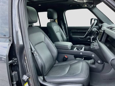 2024 Land Rover Defender Outbound