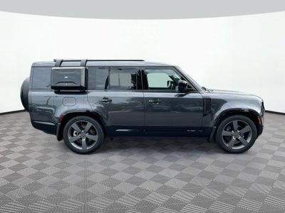 2024 Land Rover Defender Outbound