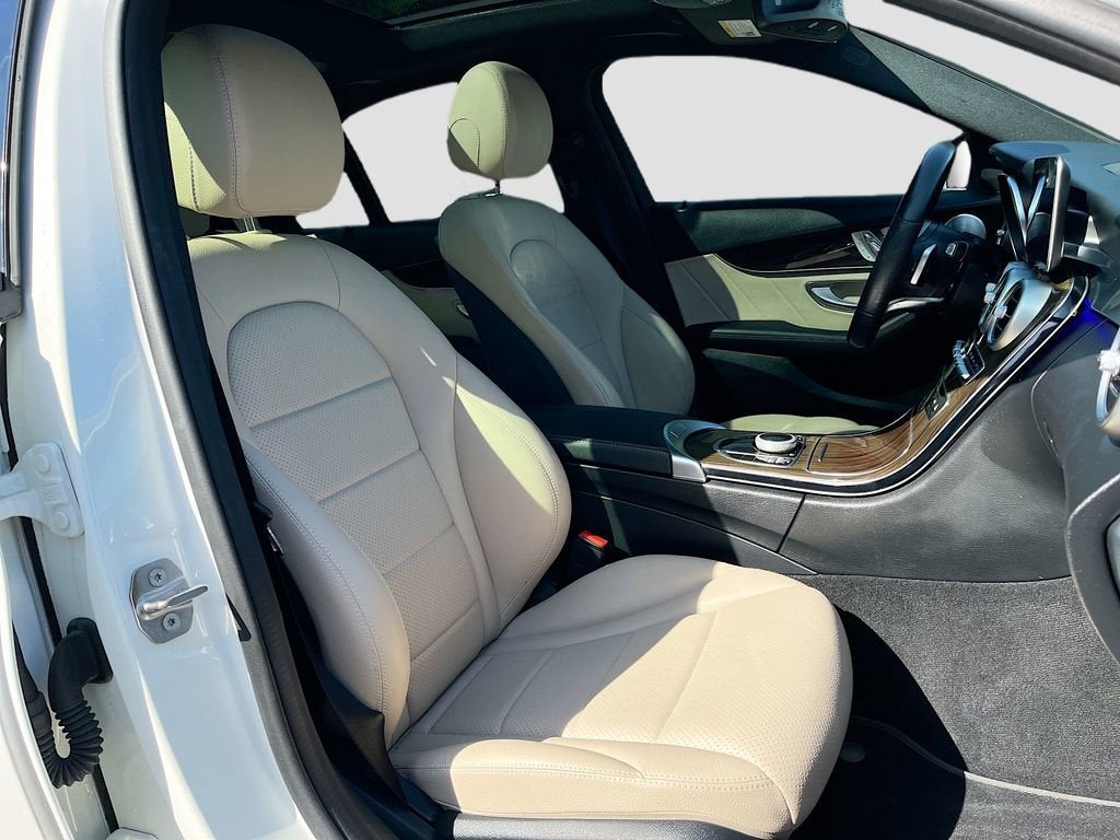 2021 Mercedes-Benz C-Class C 300