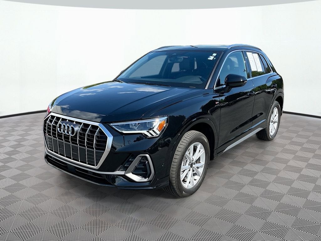 2024 Audi Q3 45 TFSI S Line Premium Plus quattro's photo