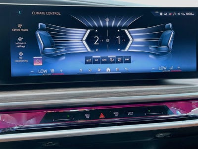 2023 BMW 7 Series 740i