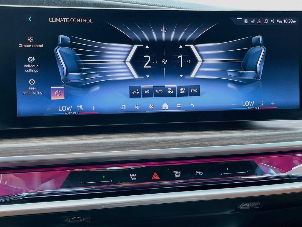 2023 BMW 7 Series 740i