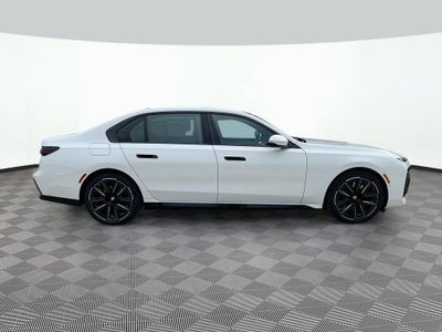 2023 BMW 7 Series 740i