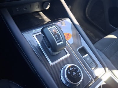 2024 Mitsubishi Outlander Base