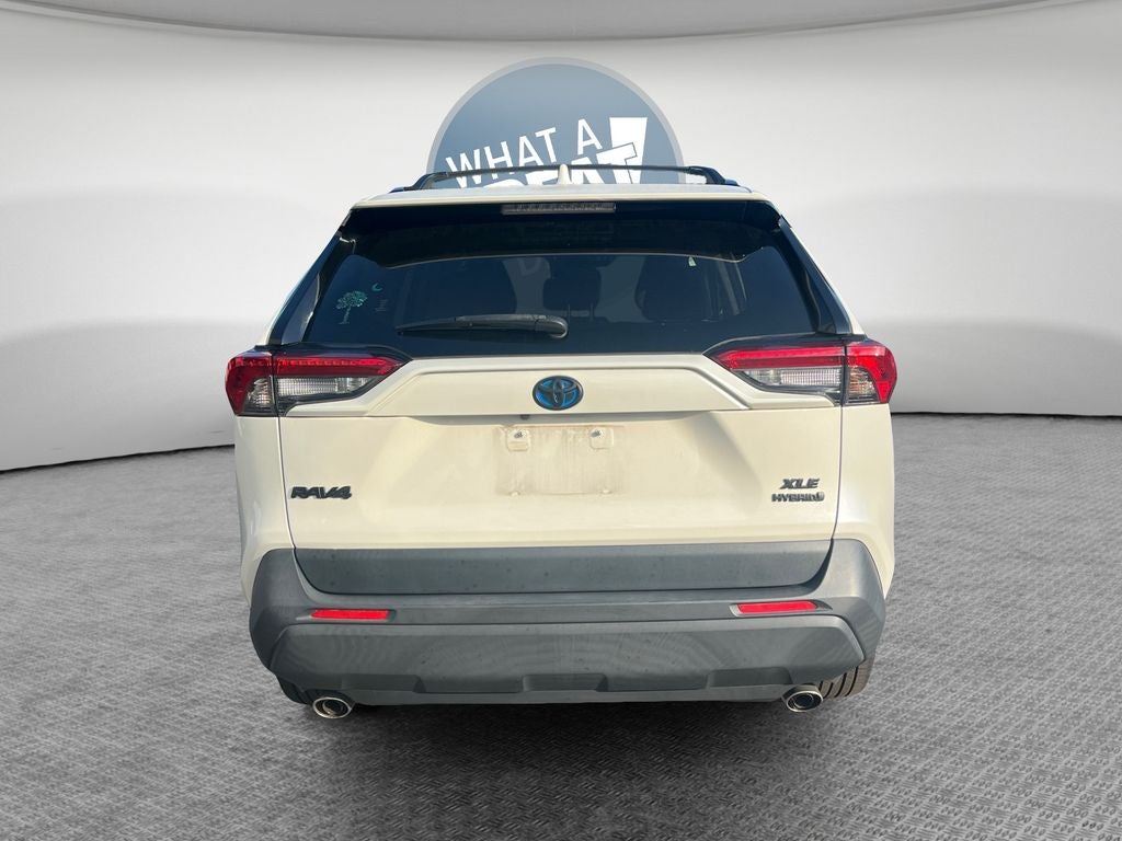 2022 Toyota RAV4 Hybrid XLE Premium